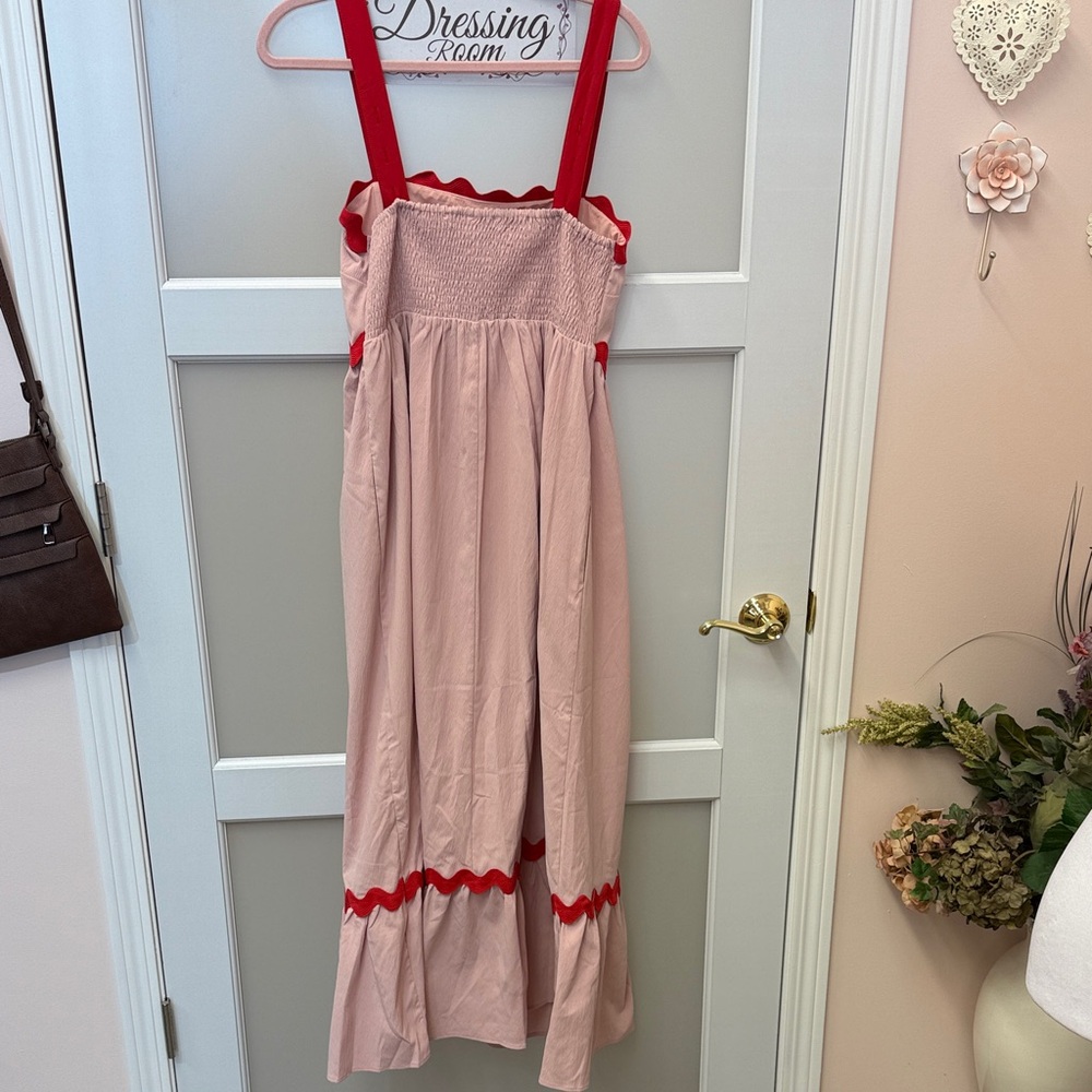 In February Brand Rick Rack Pink Contrast Dress - Picture 7 of 9